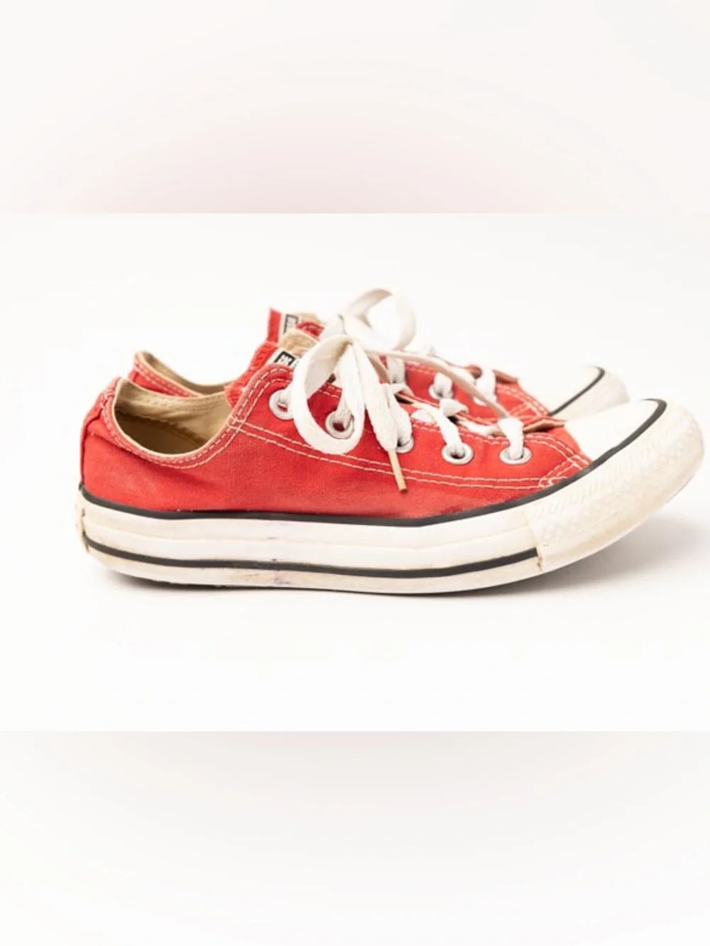 Converse Red Canvas Low-Top Sneakers - All Star